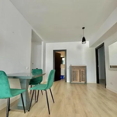 Apartment Timeless Liniste Si Stil In Inima Bucurestiului, Ideal Pentru Sejururi Lungi